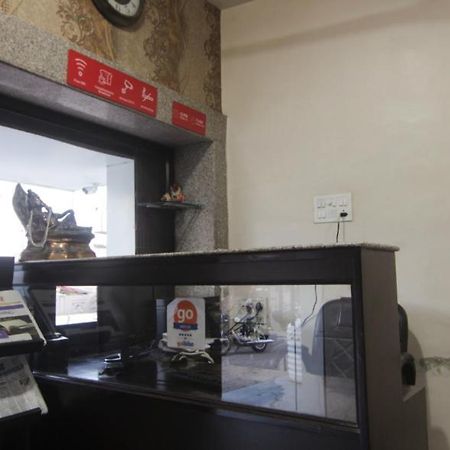Hotel Confirm Inn Kota コーター エクステリア 写真